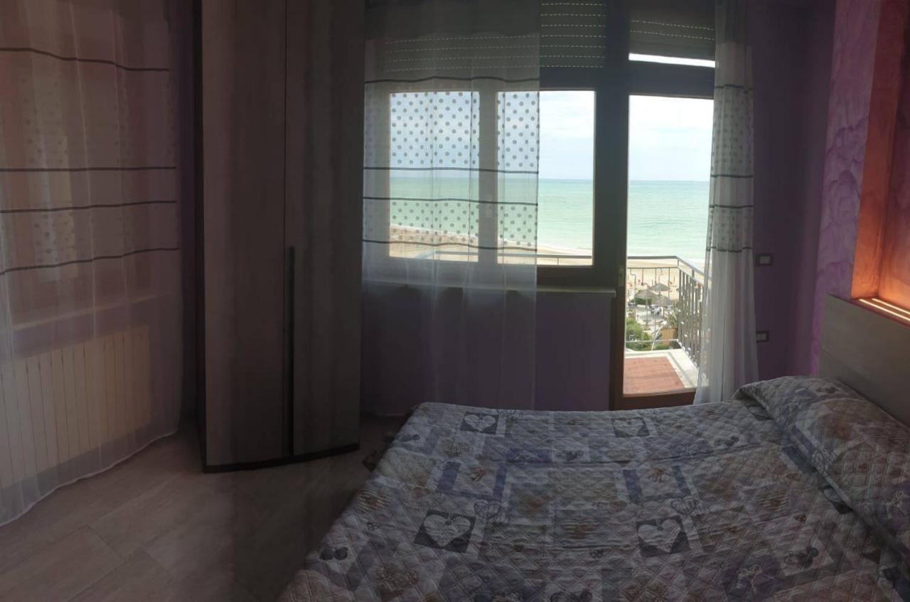 Sky Beach Civitanova Marche Extérieur photo